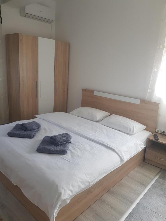 ブカレストCasa Darya-24H Check-Inアパートメント エクステリア 写真