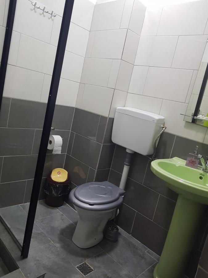 ブカレストCasa Darya-24H Check-Inアパートメント エクステリア 写真